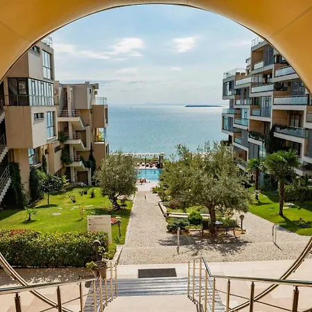 Comfortable With Sea View In Dolce 2 By Menada
